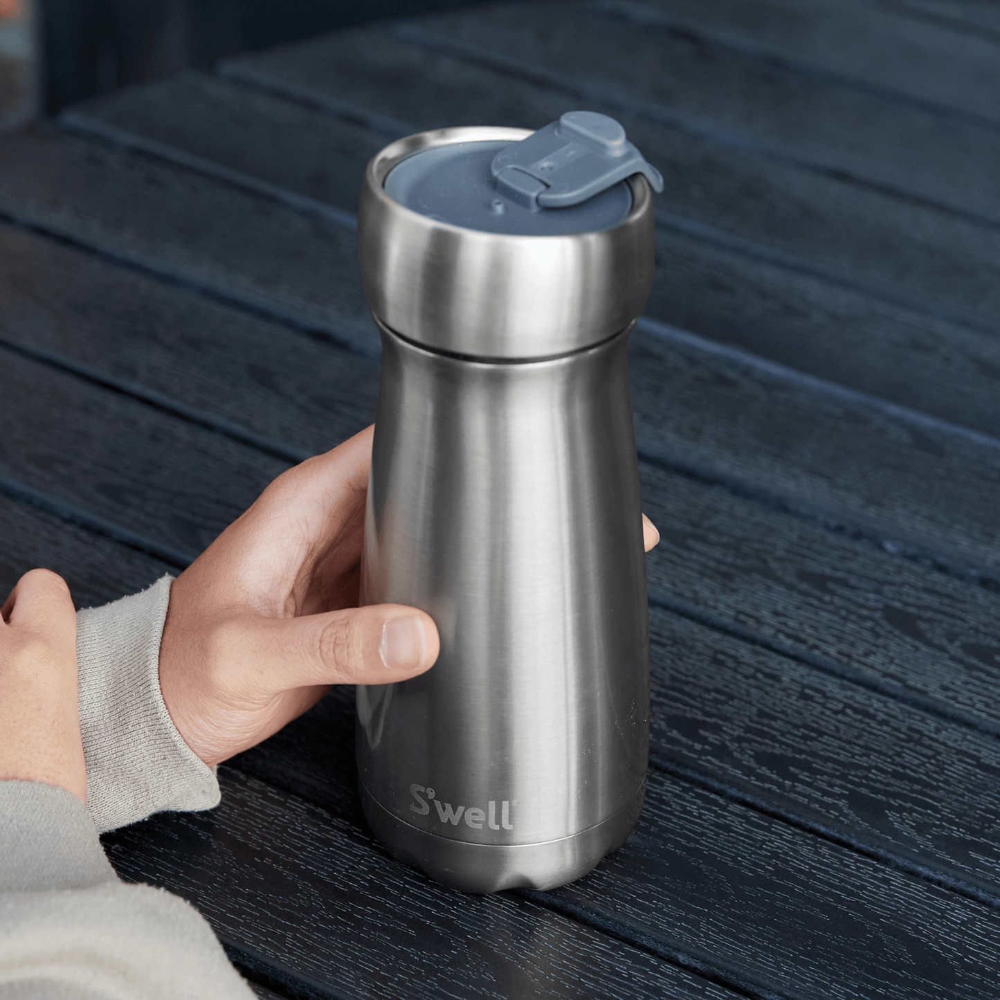 commuter-lid-p7 Swell-Commuter-Lid-Lifestyle.png