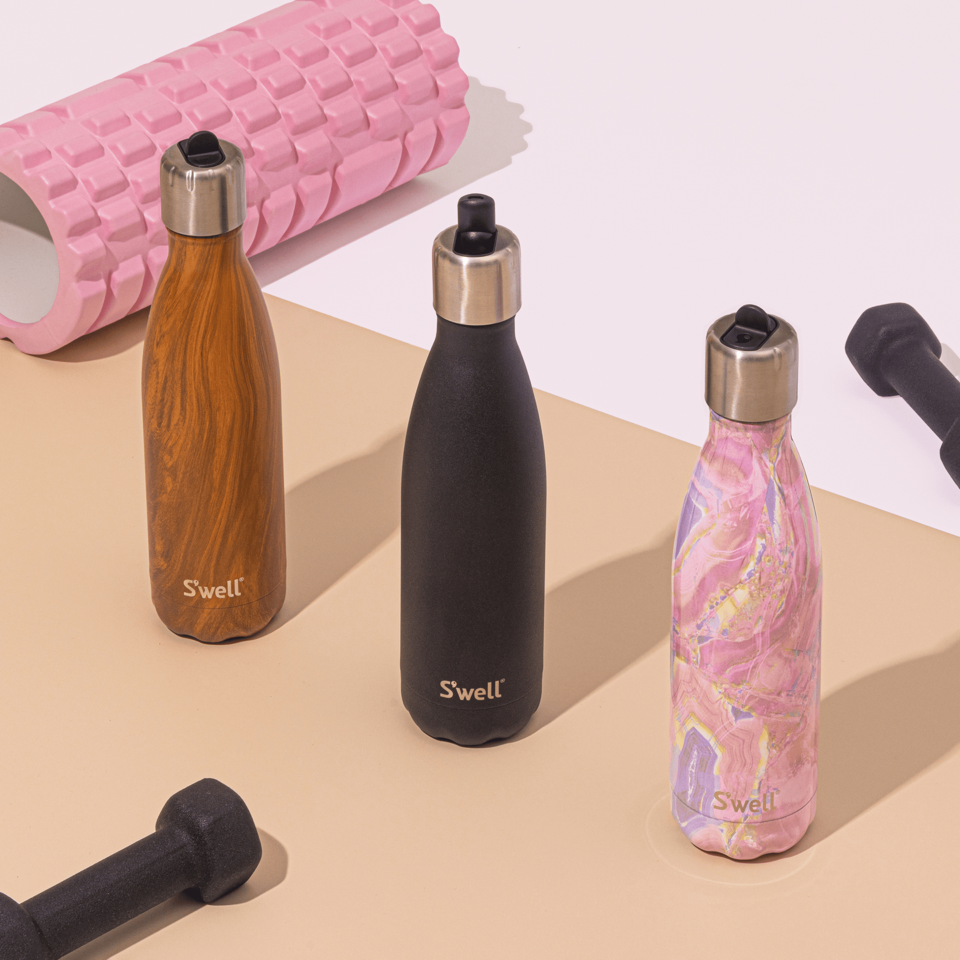 flip-straw-cap-z3 Swell_Flip_Straw_Cap_9oz_17oz_Original_Bottle-Lifestyle.png